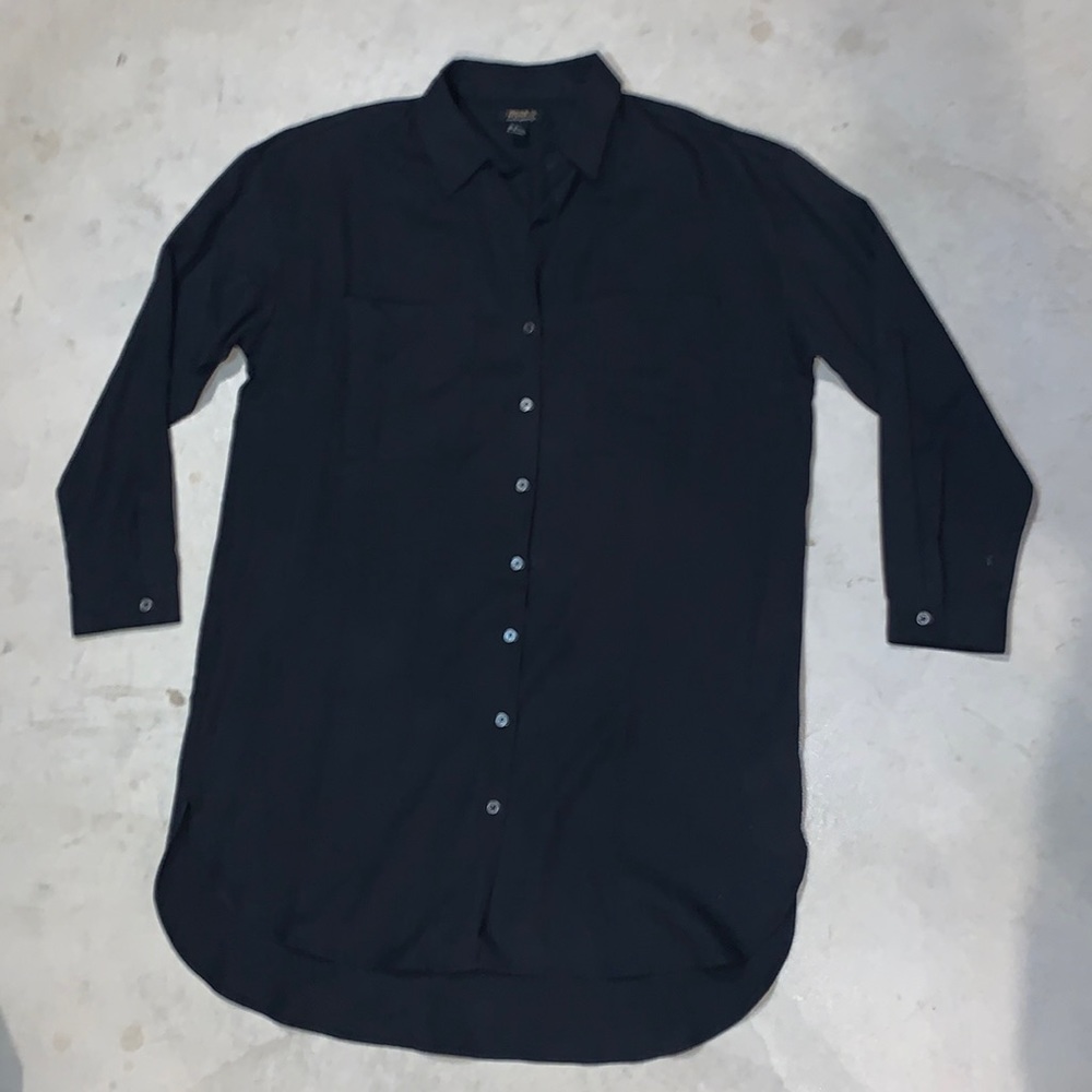Forever 21 Contemporary Black Button Down Tunic L